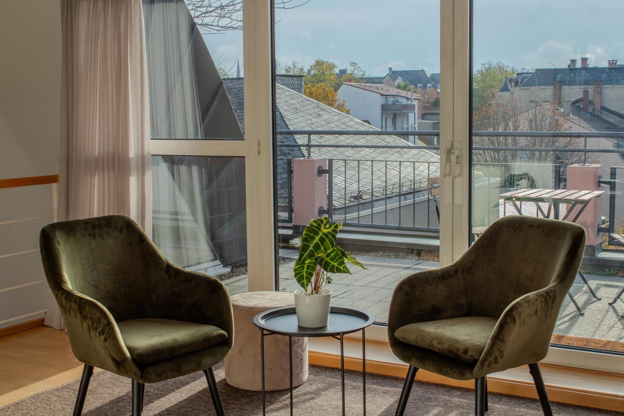Penthouse-Maisonette - City Center, Highspeed Internet, Garage Вормс Екстериор снимка