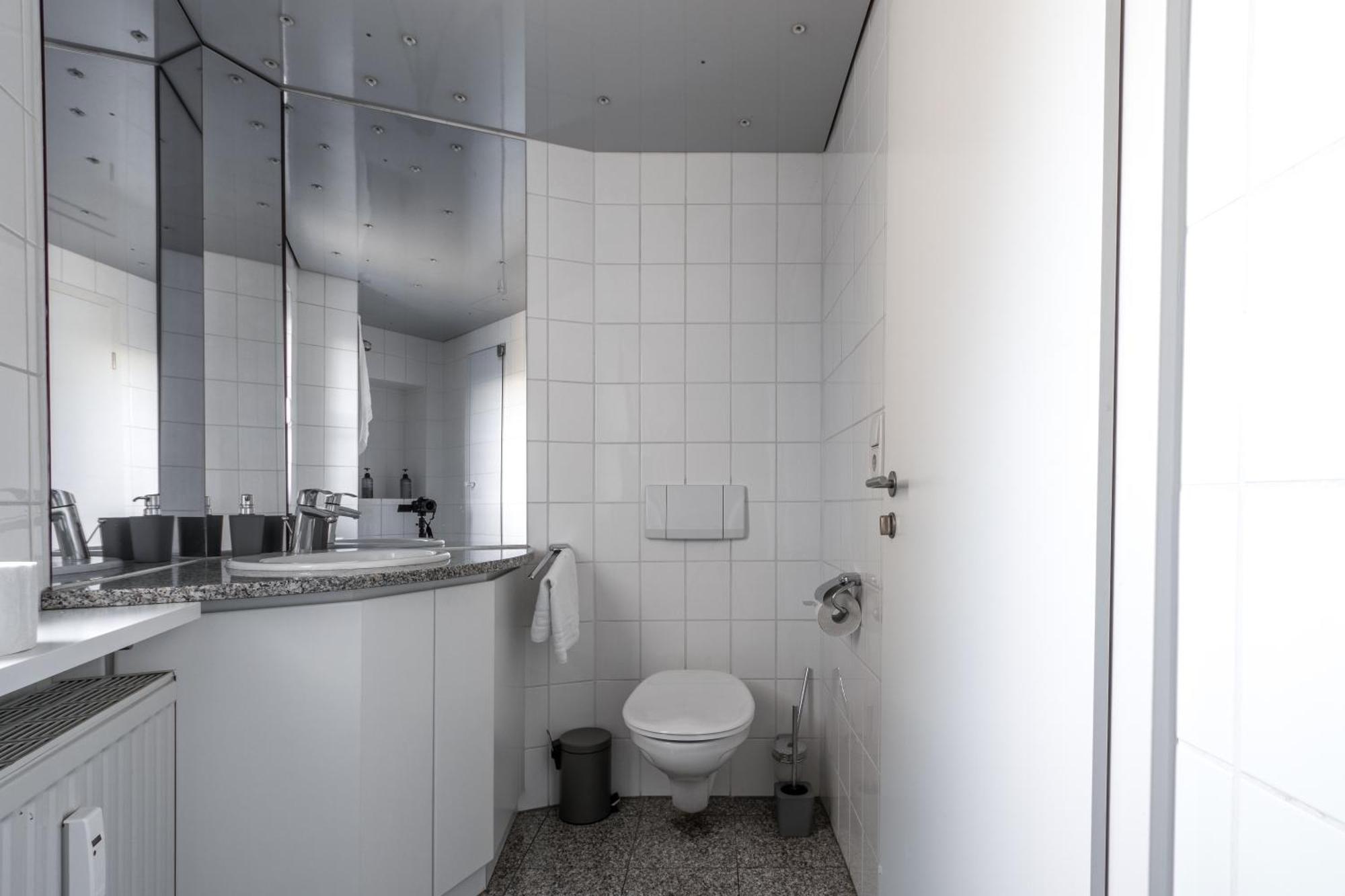 Penthouse-Maisonette - City Center, Highspeed Internet, Garage Вормс Екстериор снимка