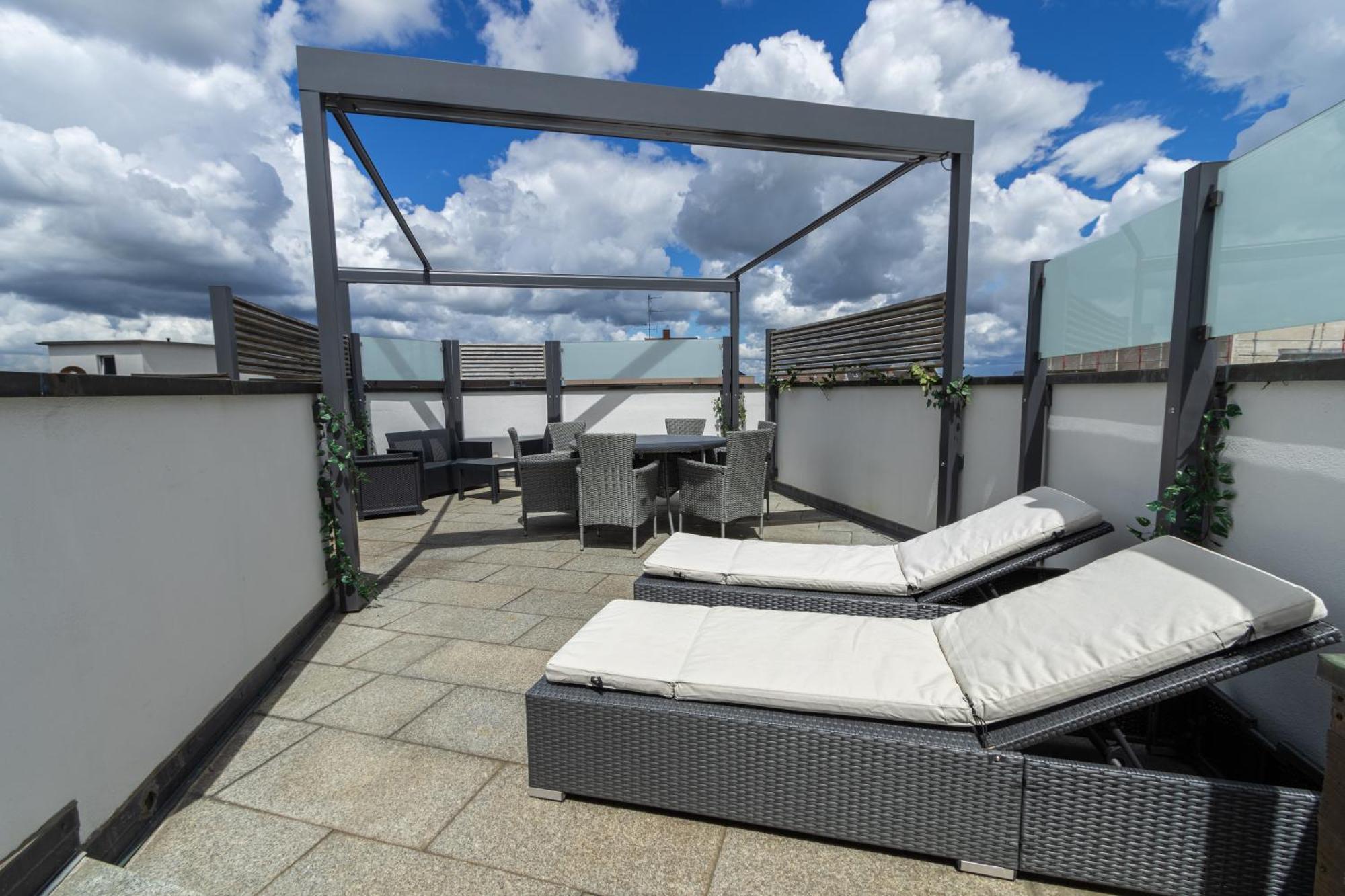 Penthouse-Maisonette - City Center, Highspeed Internet, Garage Вормс Екстериор снимка